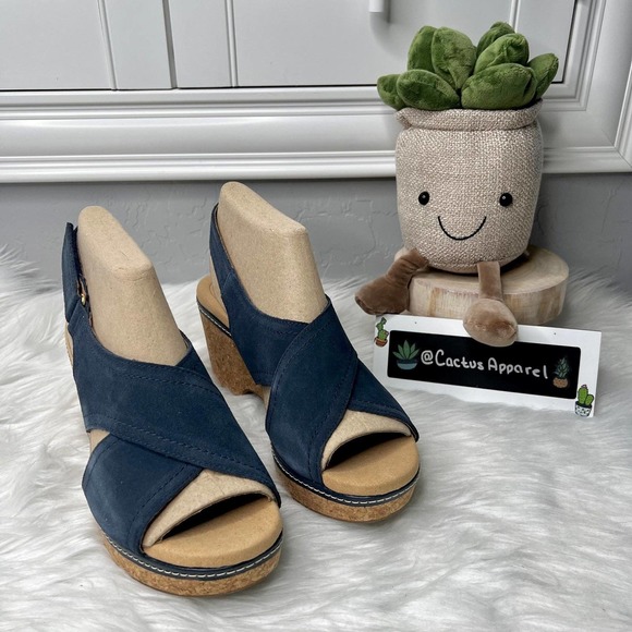 Clarks Shoes - New Clark’s Women's Giselle Cove Sandals Size 9W